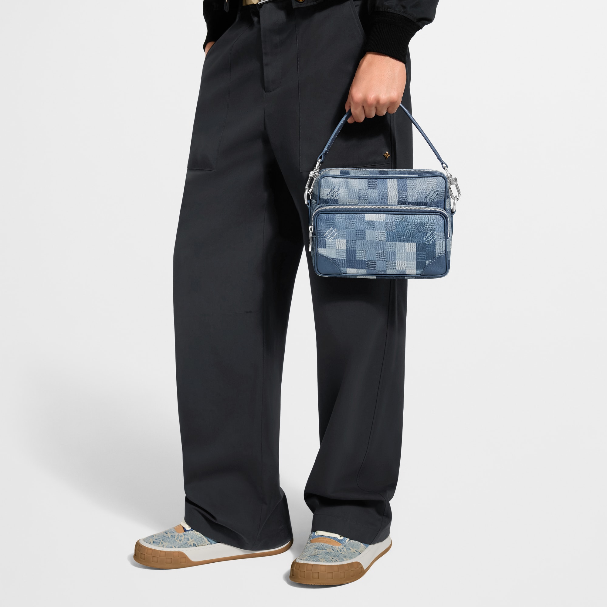 Nil Damoflage - Handbags M28606 | LOUIS VUITTON